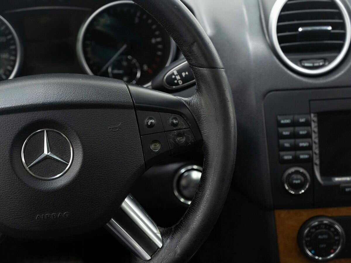 Mercedes-Benz M-Класс 2007