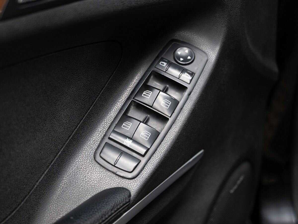 Mercedes-Benz M-Класс 2007