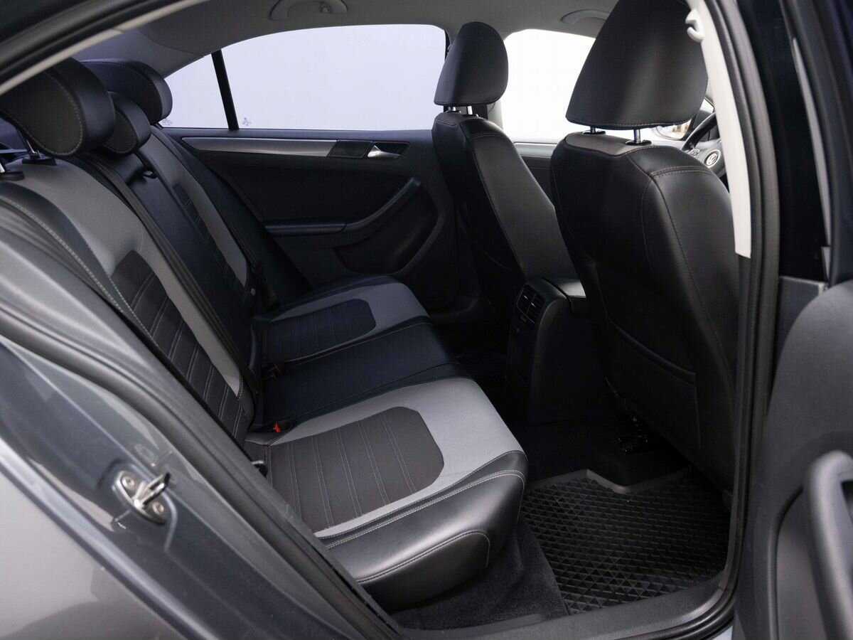 Volkswagen Jetta 2012