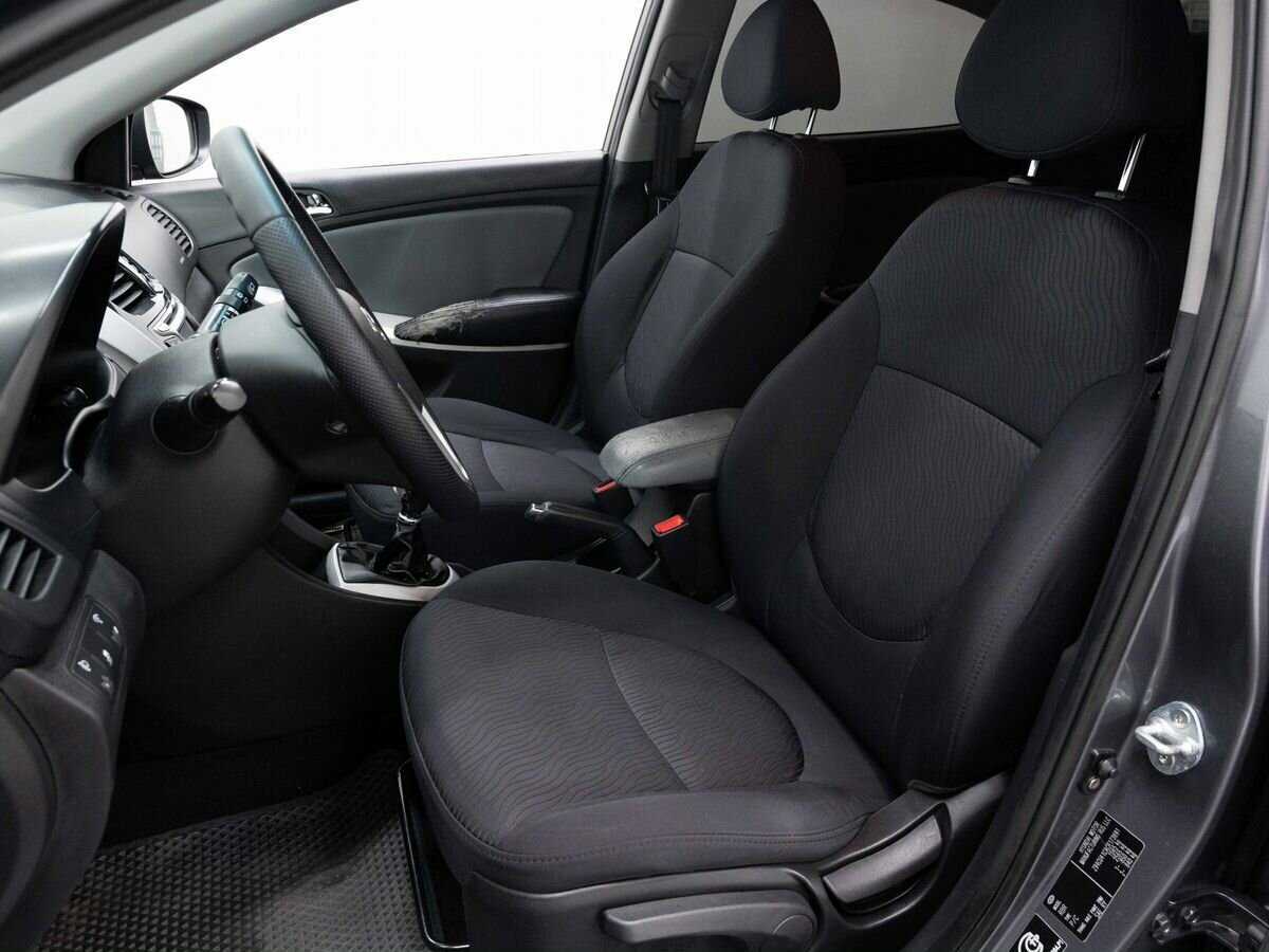 Hyundai Solaris 2012