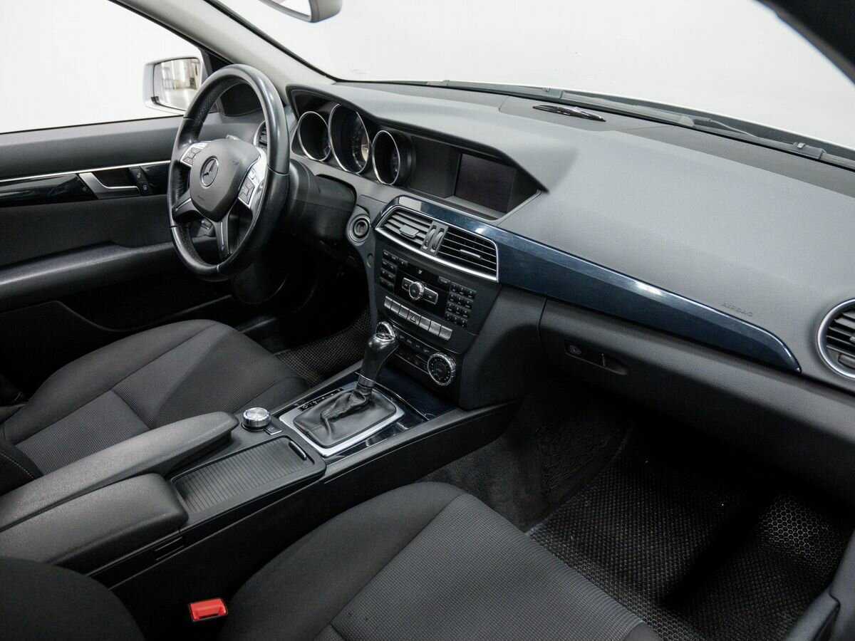 Mercedes-Benz C-Класс