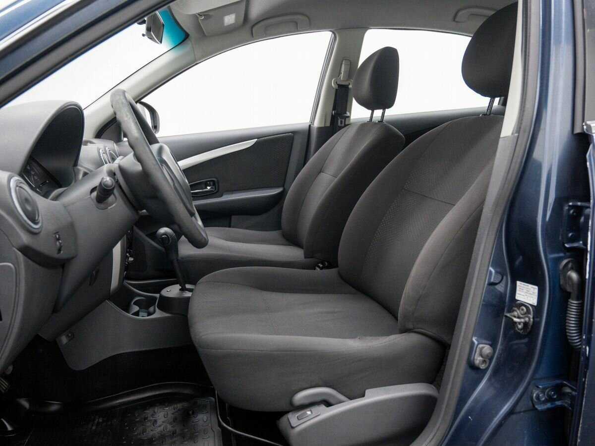 Nissan Almera 2013