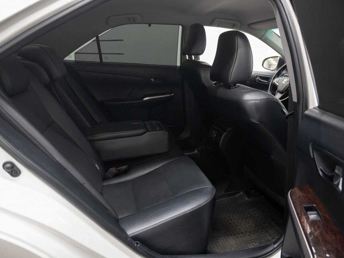 Toyota Camry 2014