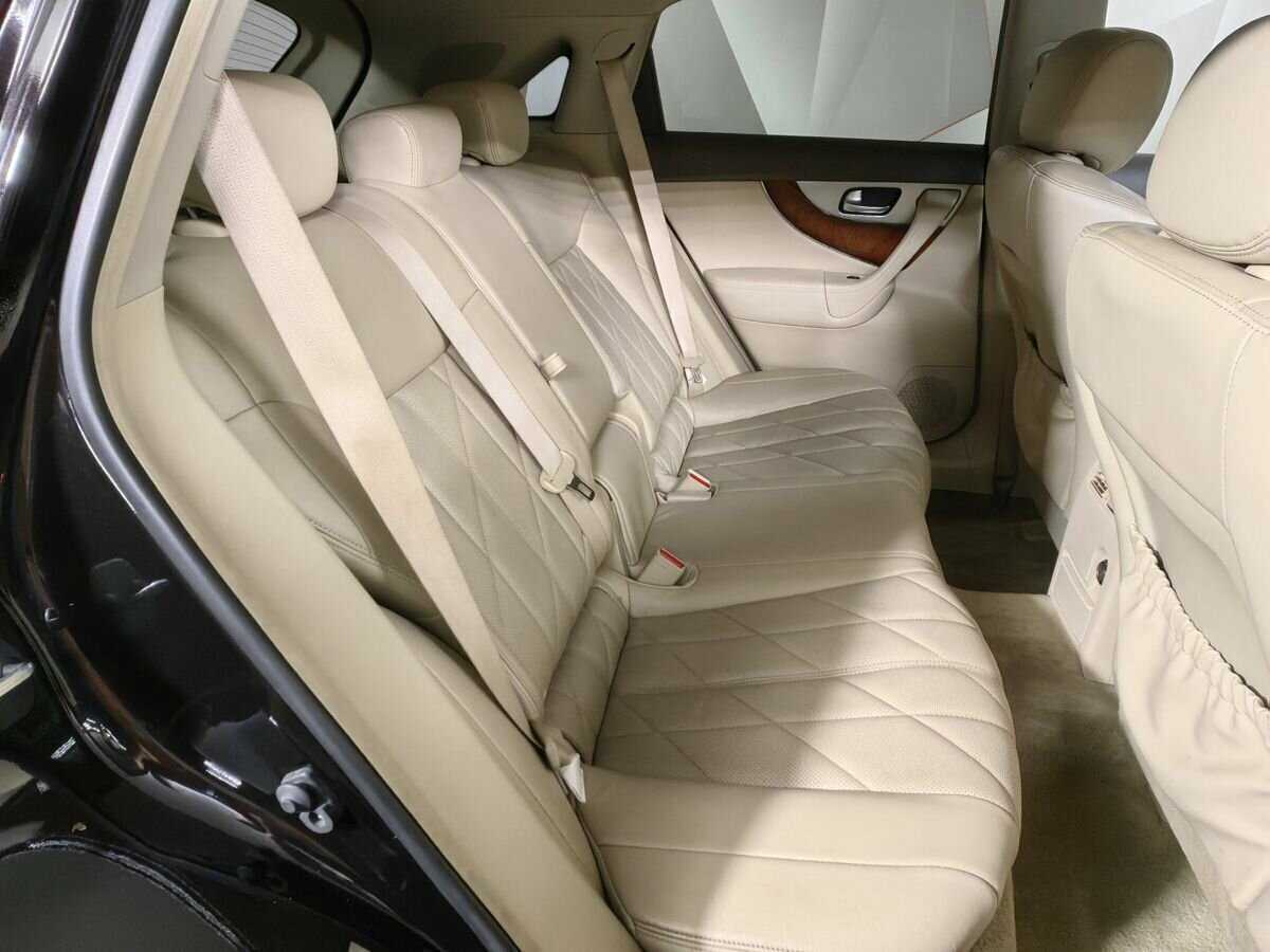 Infiniti FX 2012