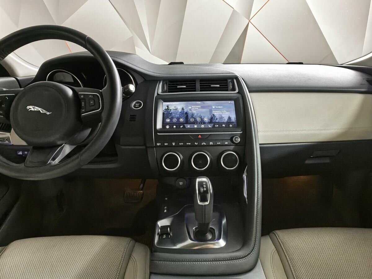 Jaguar E-Pace 2019