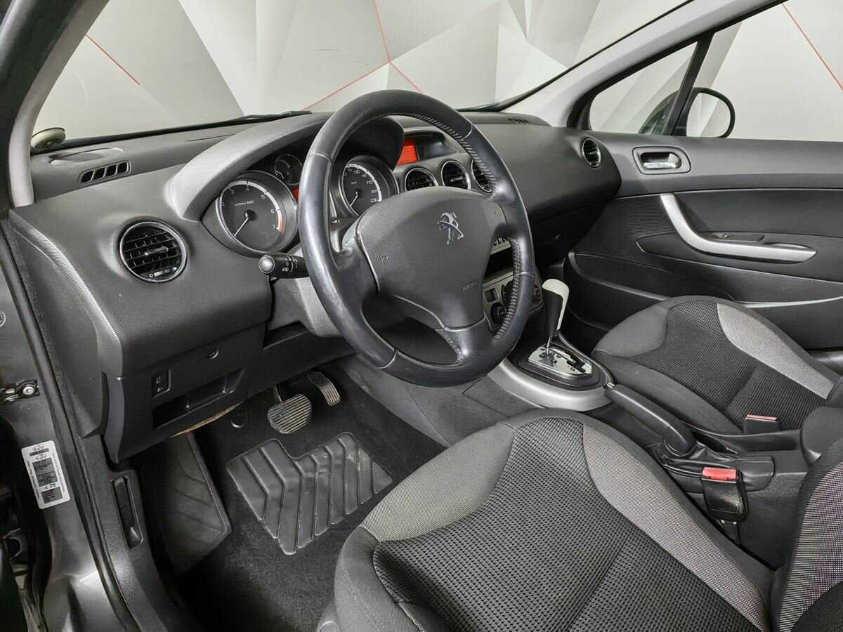 Peugeot 308 2011
