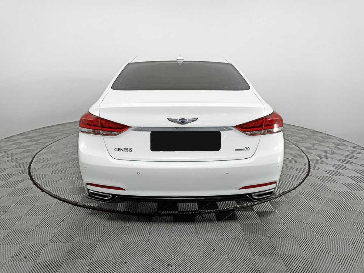 Hyundai Genesis 2016