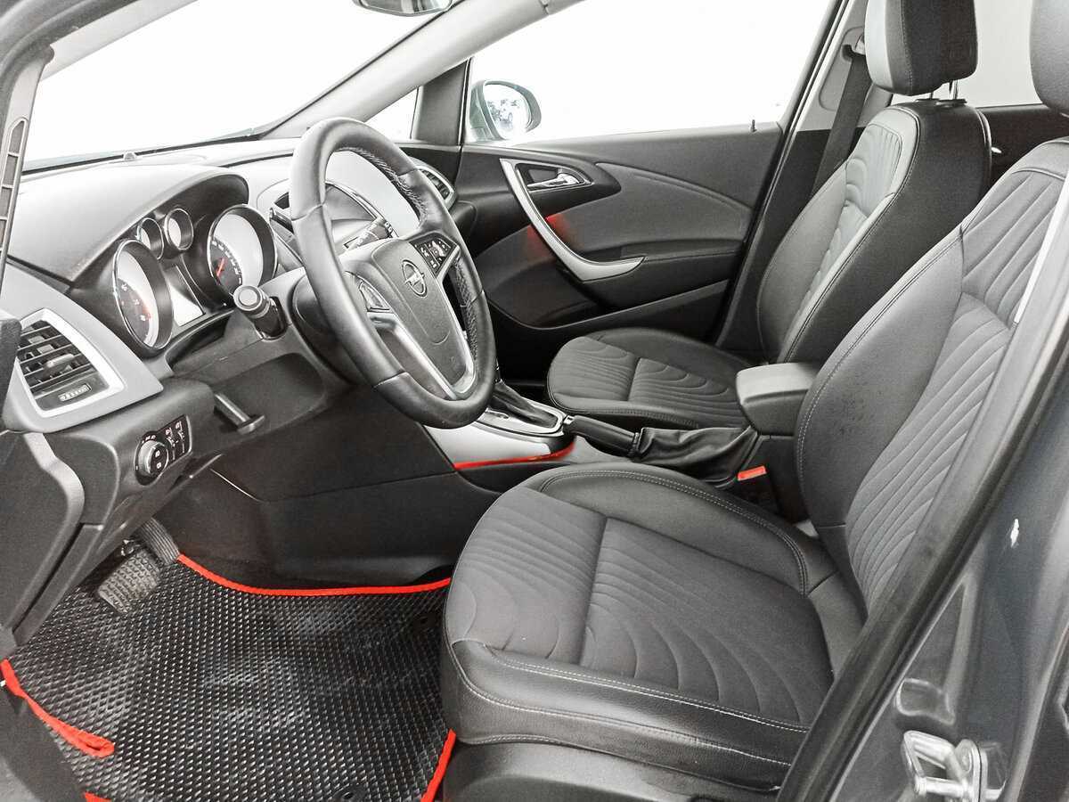 Opel Astra 2013