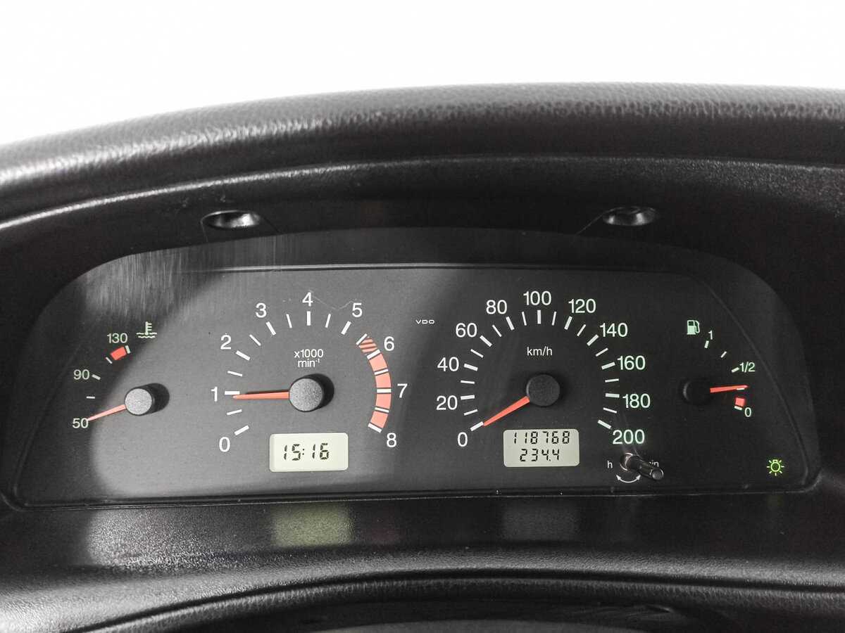 Chevrolet Niva 2012