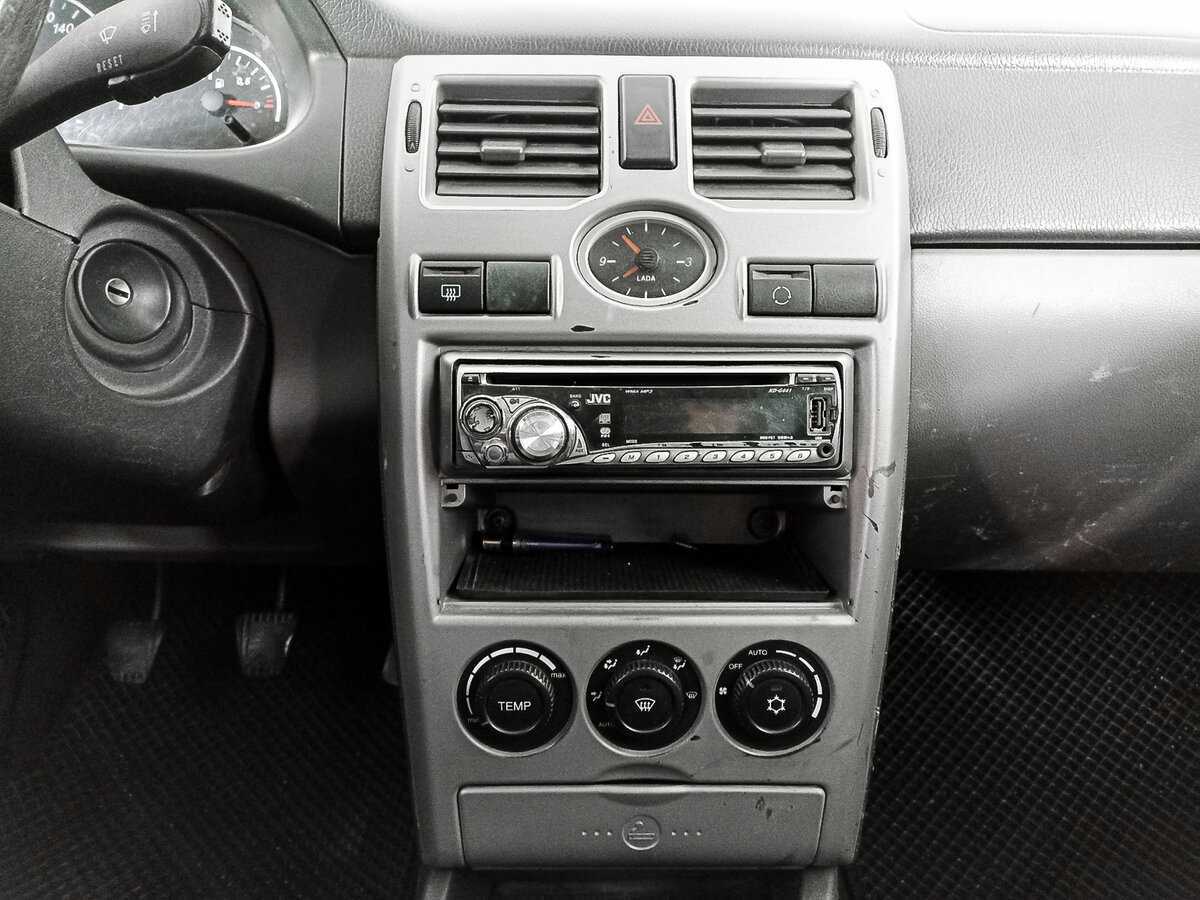 Lada (ВАЗ) Priora 2009