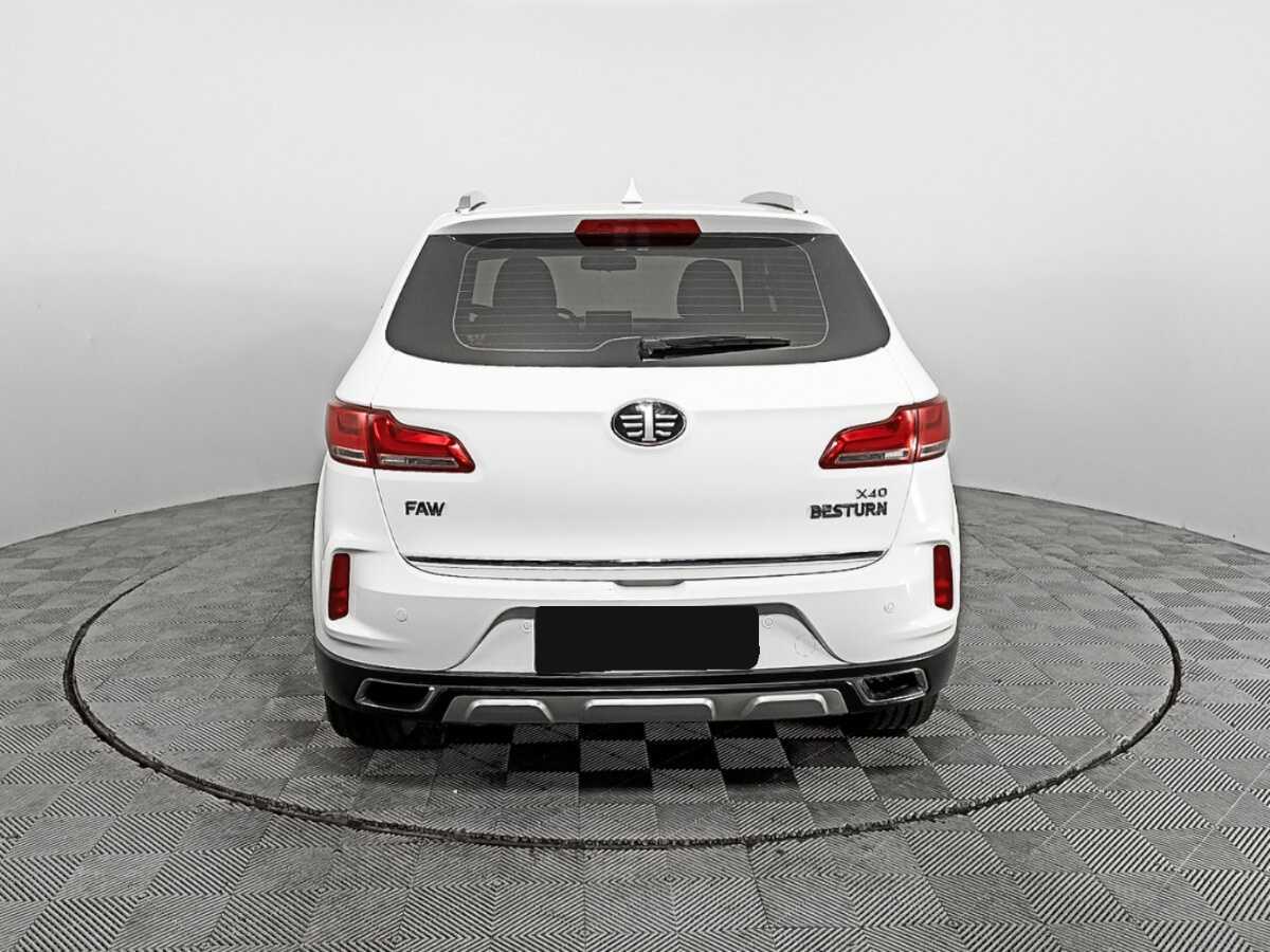 FAW Besturn X40