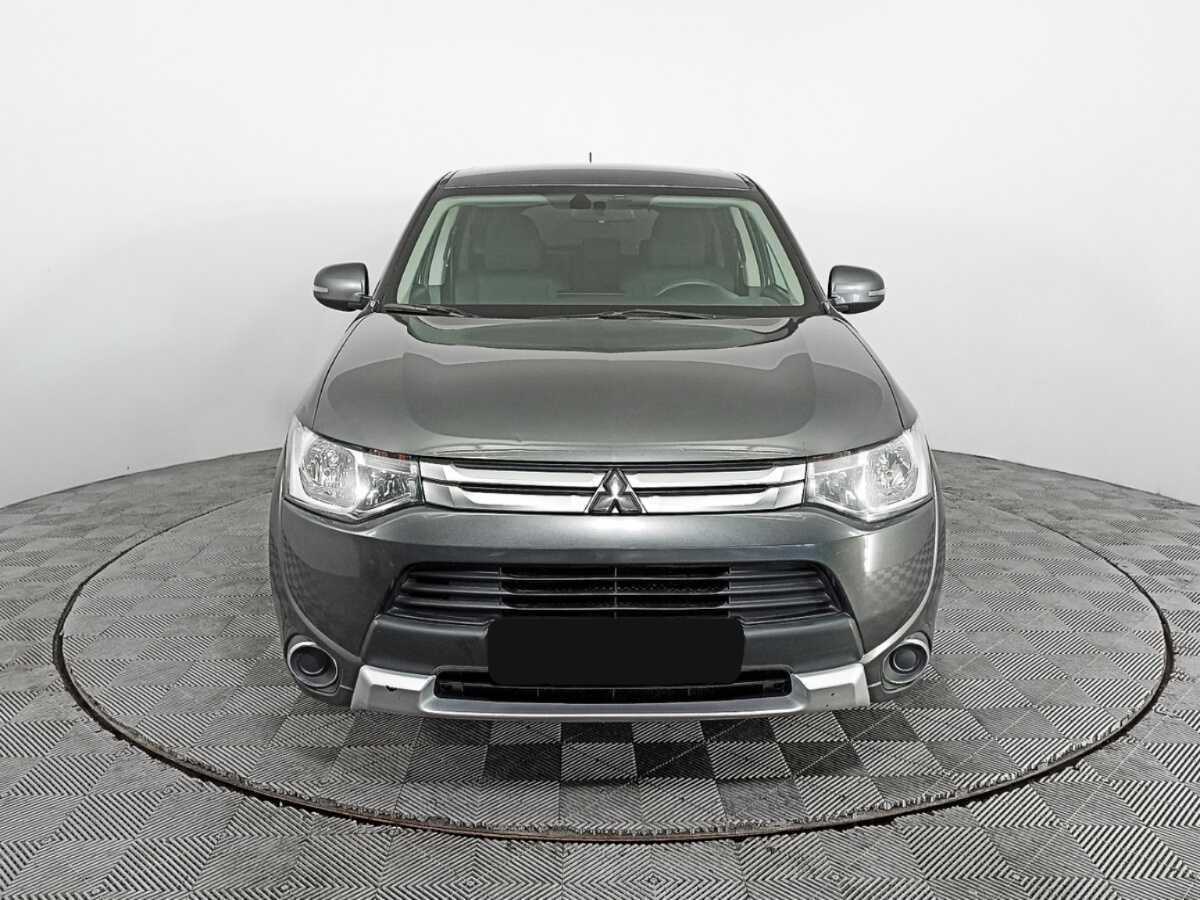 Mitsubishi Outlander 2014