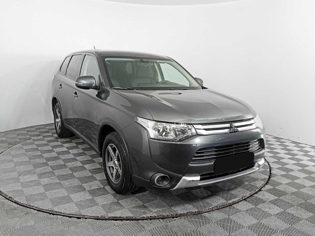 Mitsubishi Outlander 2014