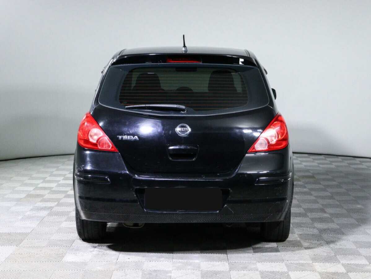 Nissan Tiida