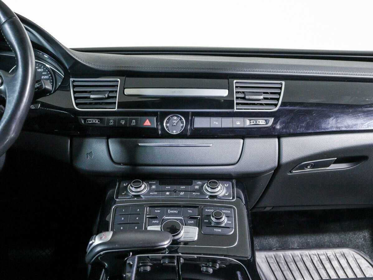 Audi A8 2015