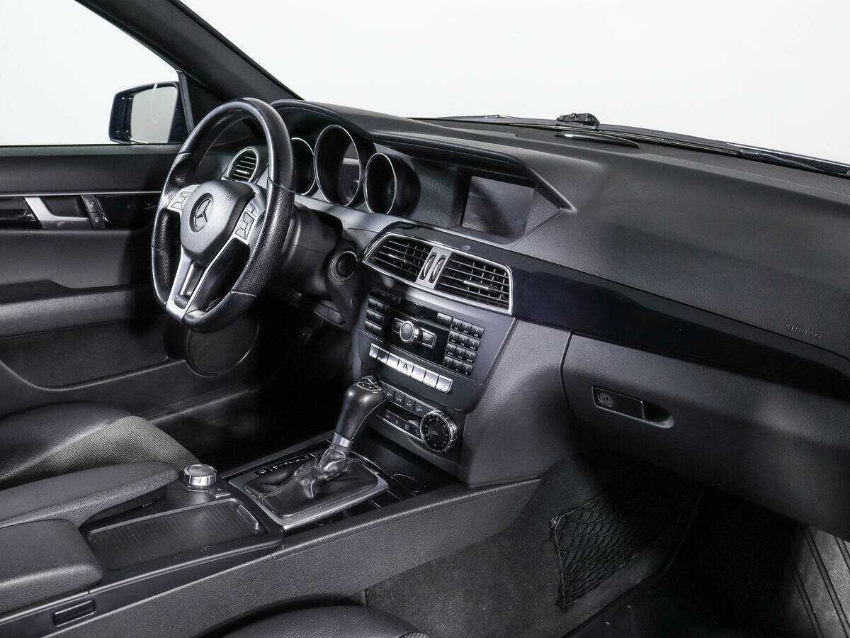 Mercedes-Benz C-Класс