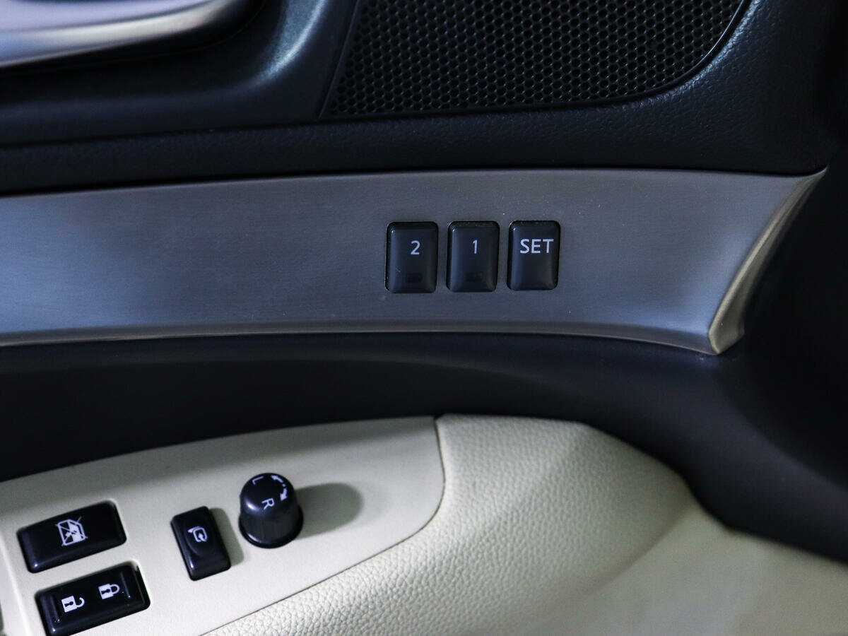 Infiniti G 2010