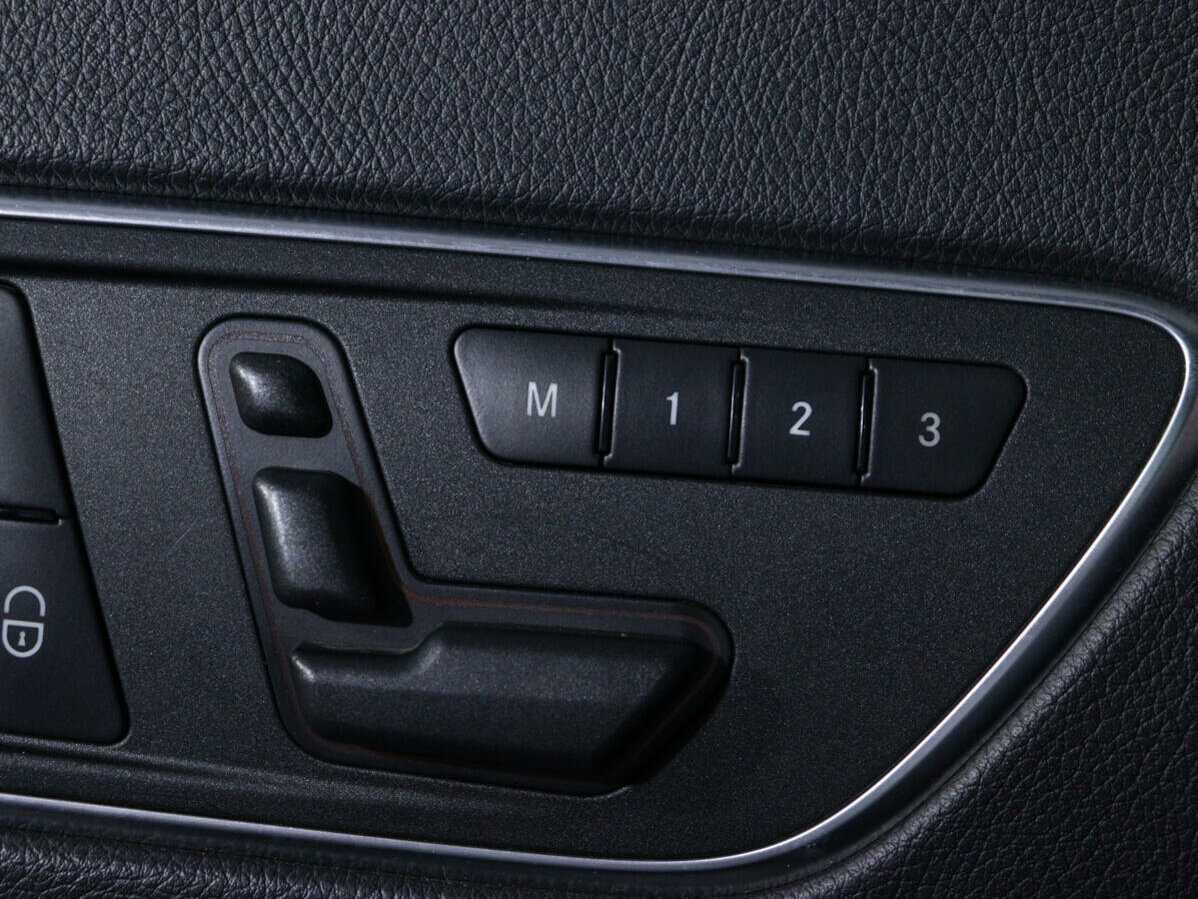 Mercedes-Benz CLA 2013