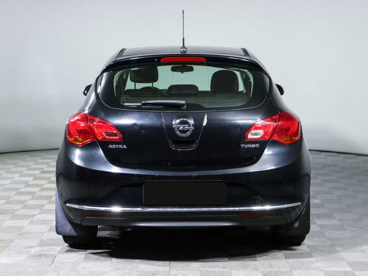 Opel Astra 2012