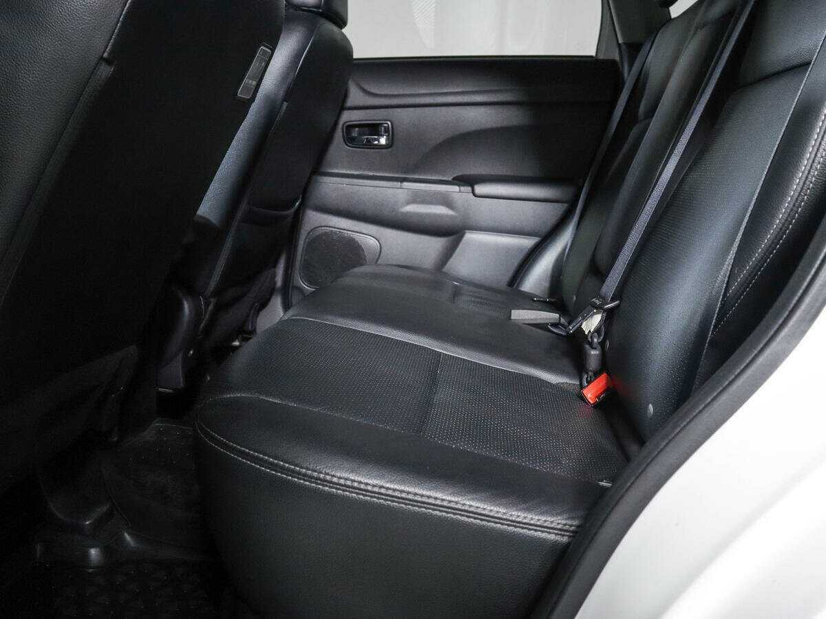 Mitsubishi ASX 2011