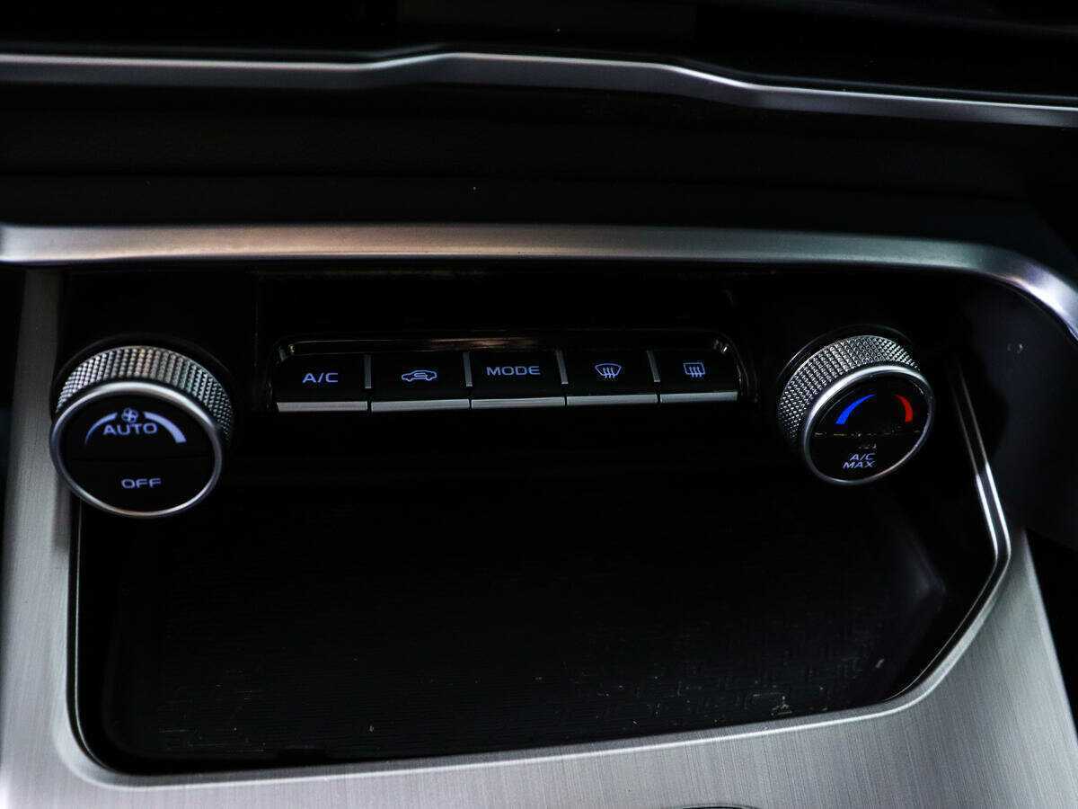 Geely Coolray 2021