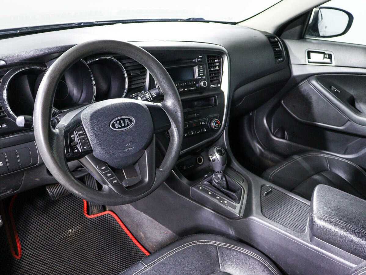 Kia K5 2011
