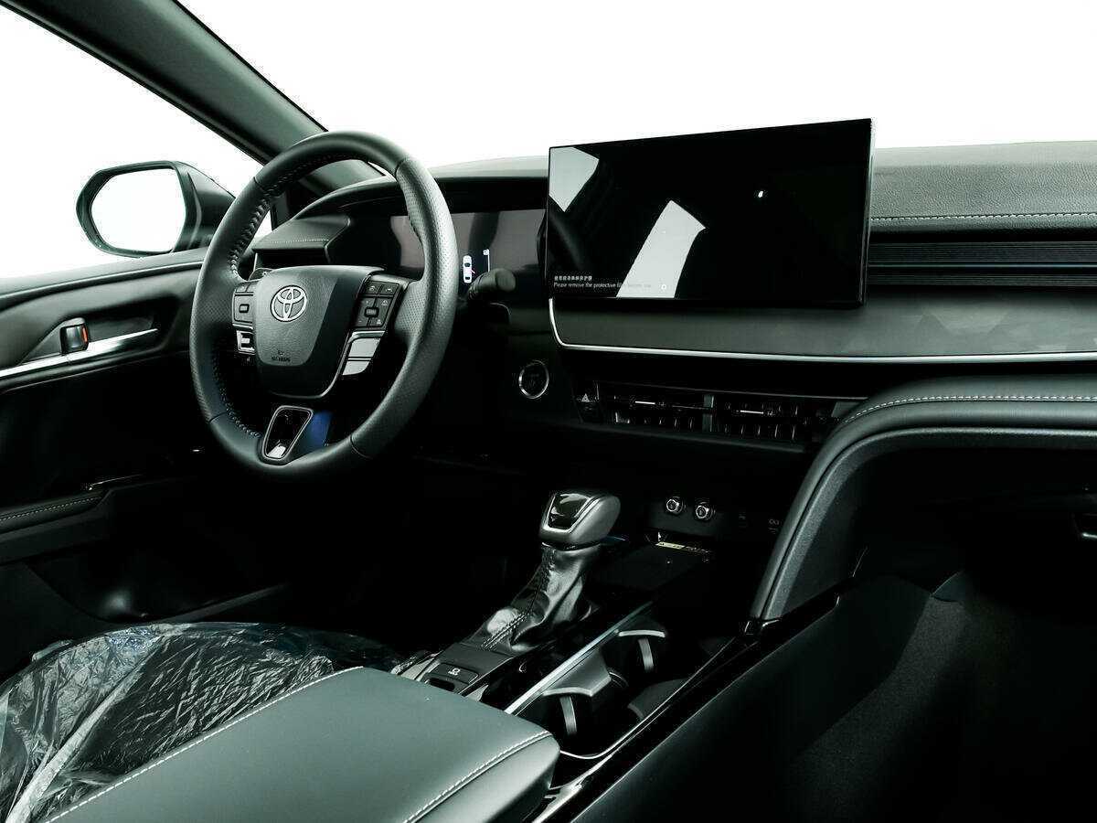Toyota Camry 2024