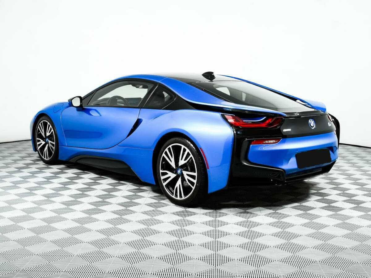 BMW i8