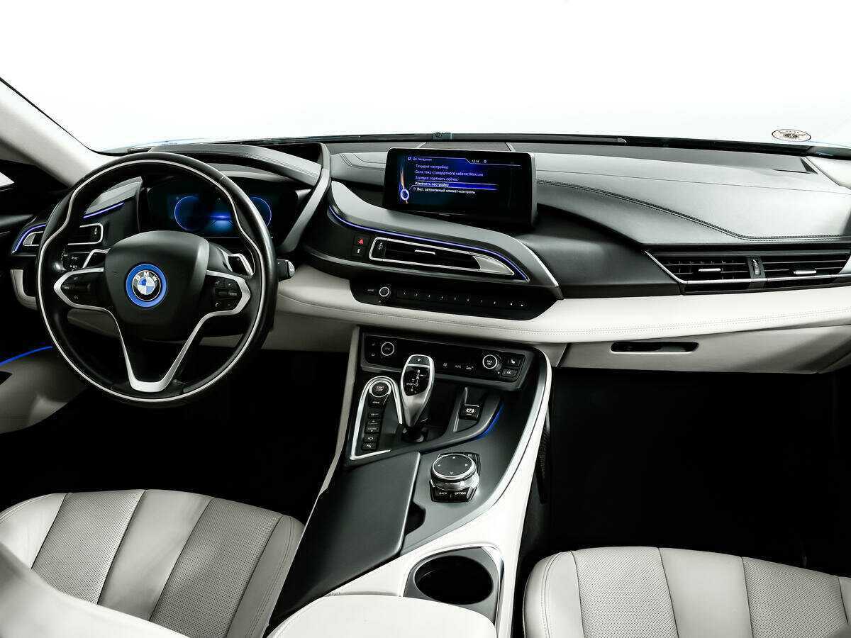BMW i8 2016
