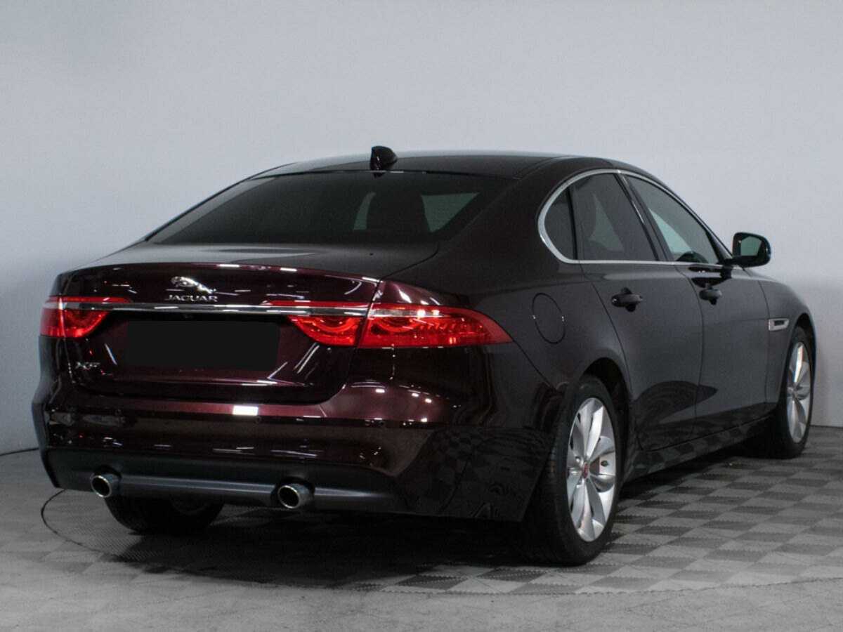 Jaguar XF 2016
