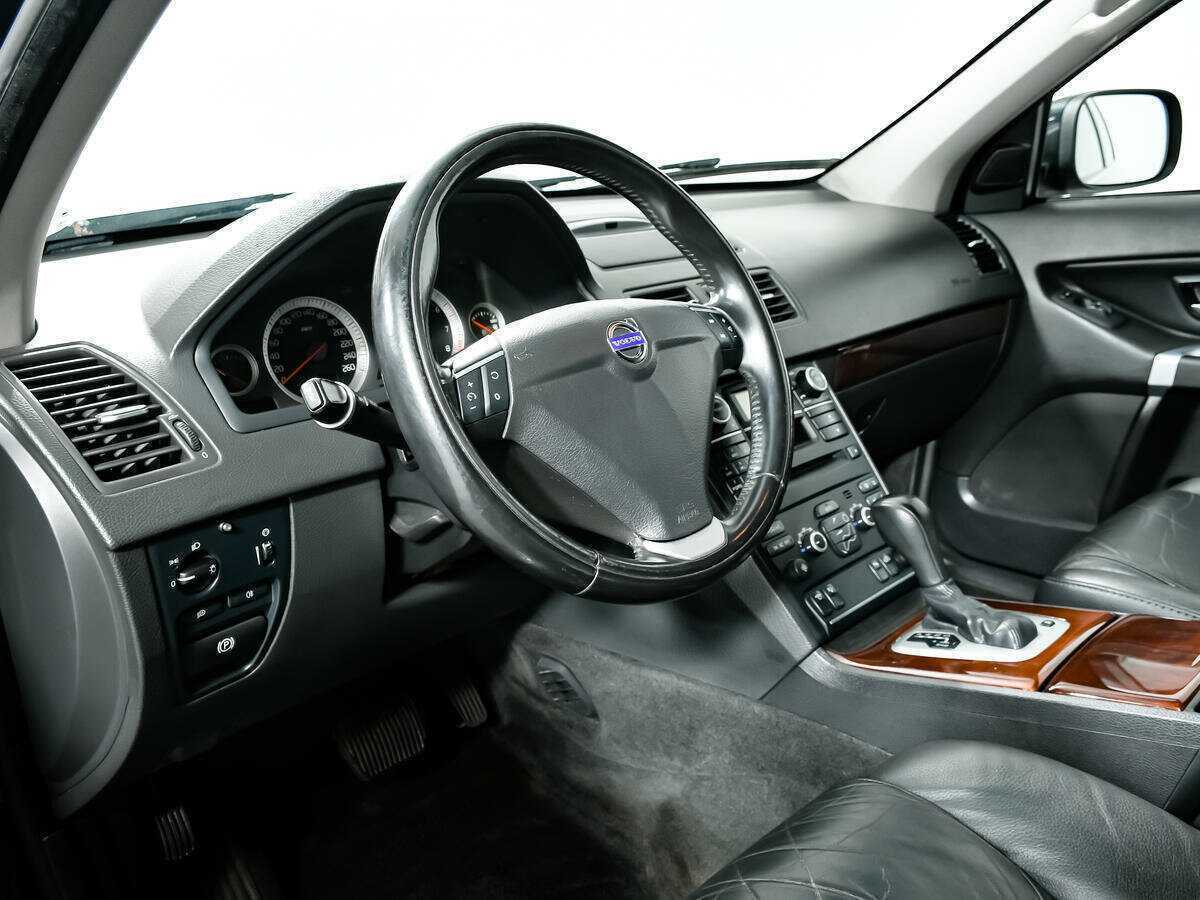 Volvo XC90 2012