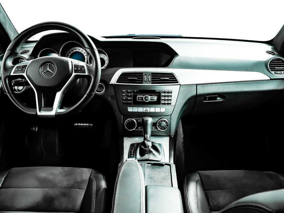 Mercedes-Benz C-Класс 2012