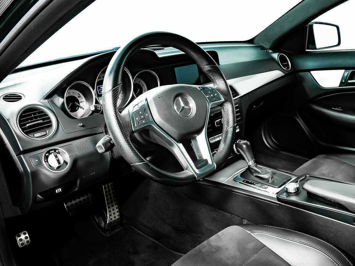 Mercedes-Benz C-Класс 2012