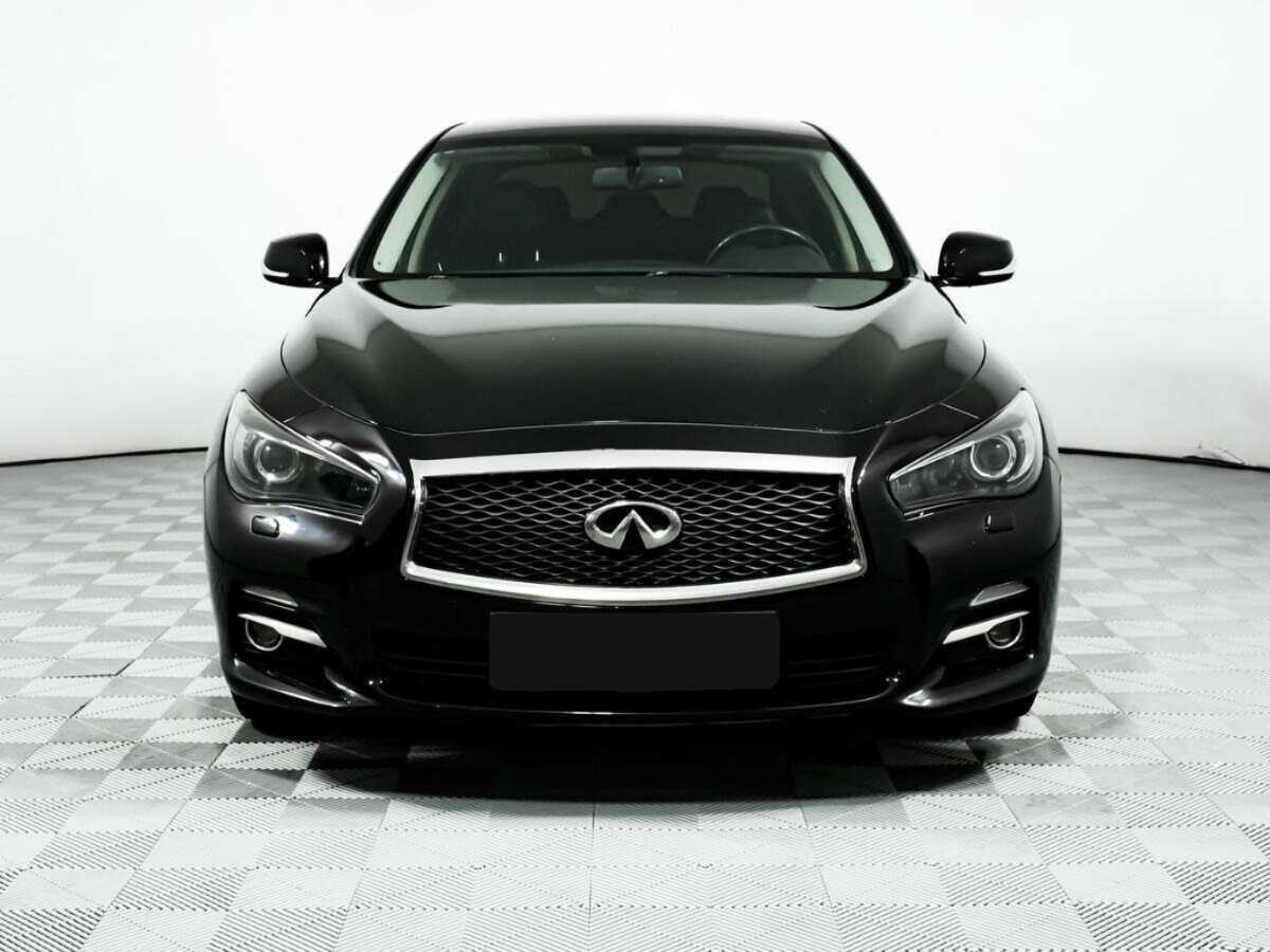 Infiniti Q50 2015