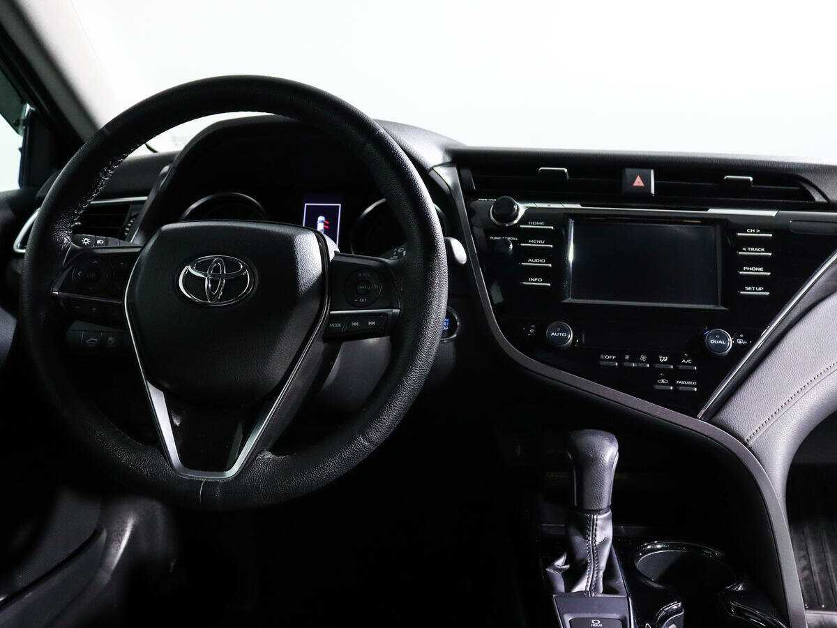 Toyota Camry 2020
