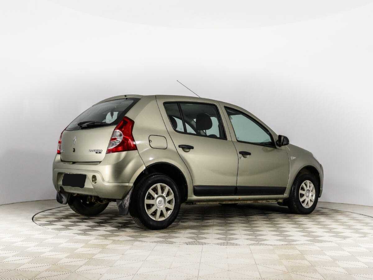 Renault Sandero 2011