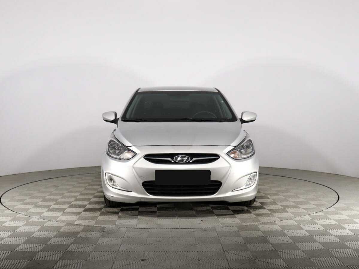 Hyundai Solaris 2012