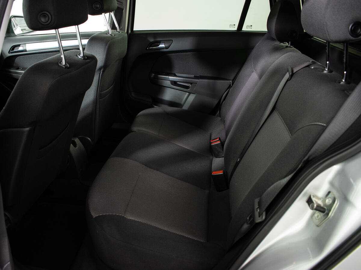 Opel Astra 2014