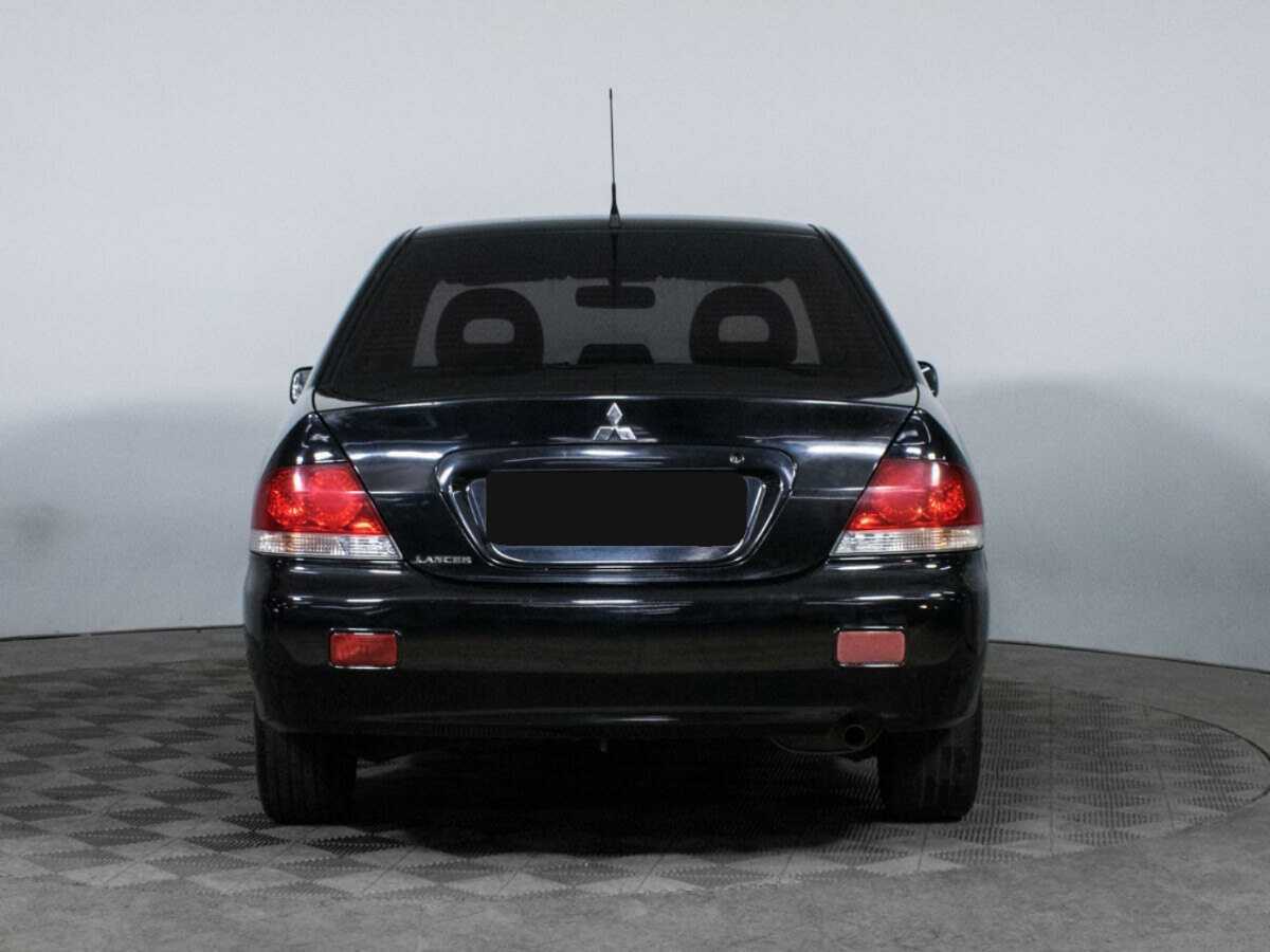 Mitsubishi Lancer