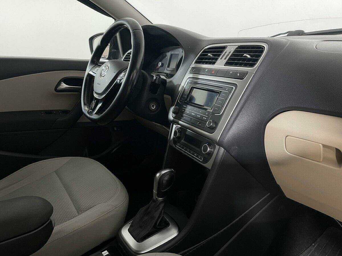 Volkswagen Polo 2016