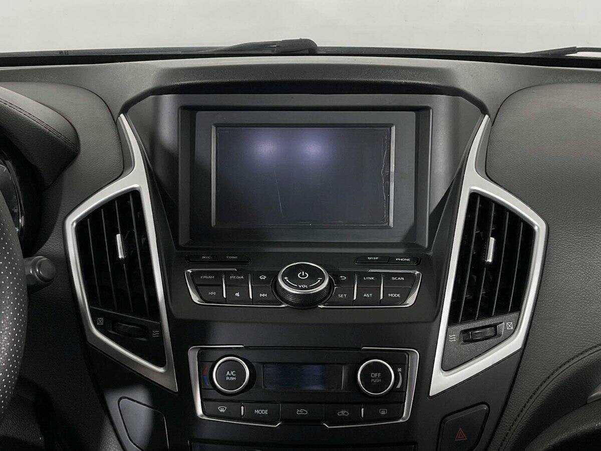 Dongfeng AX7 2017