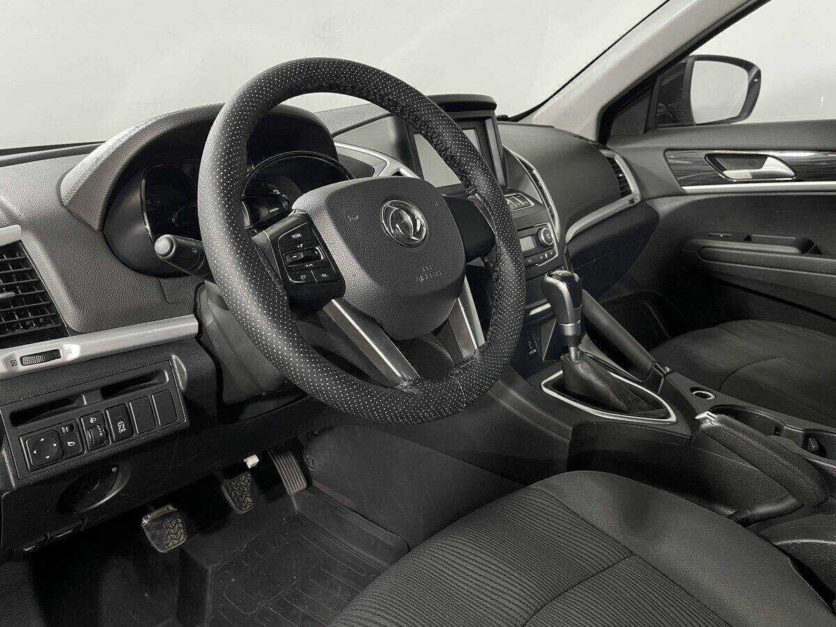 Dongfeng AX7 2017