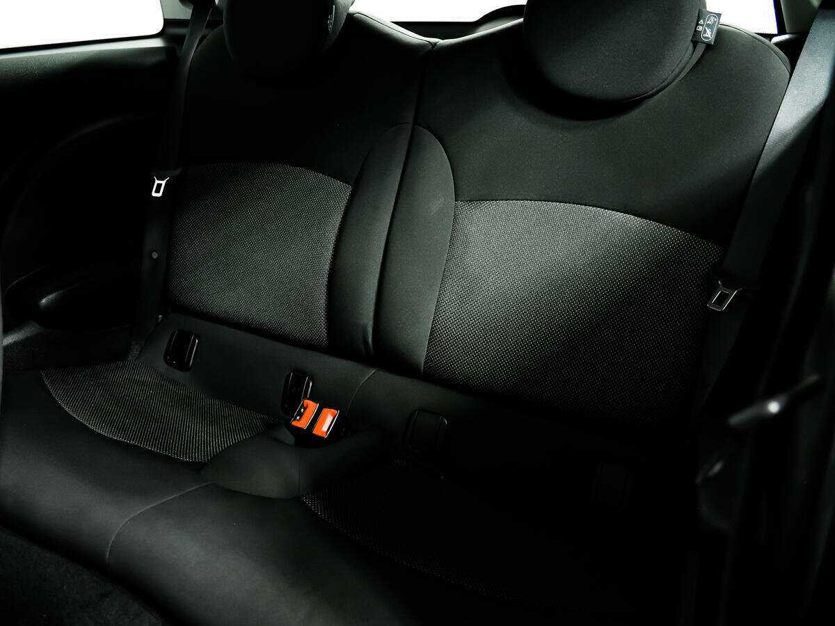 Mini Hatch 2010