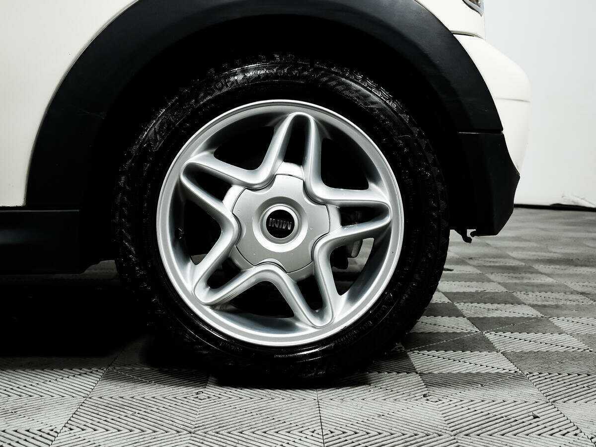 Mini Hatch 2010