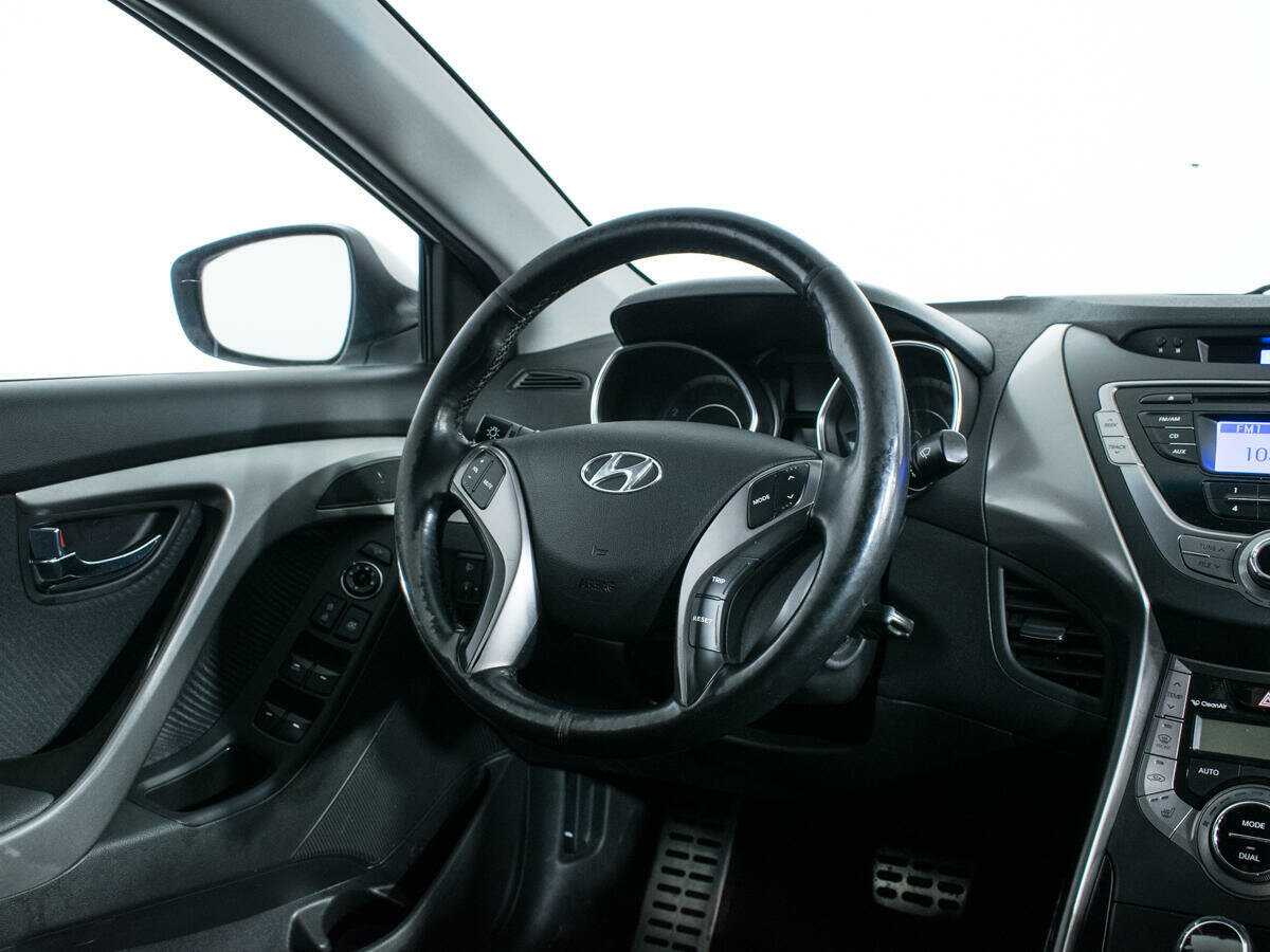 Hyundai Elantra 2013