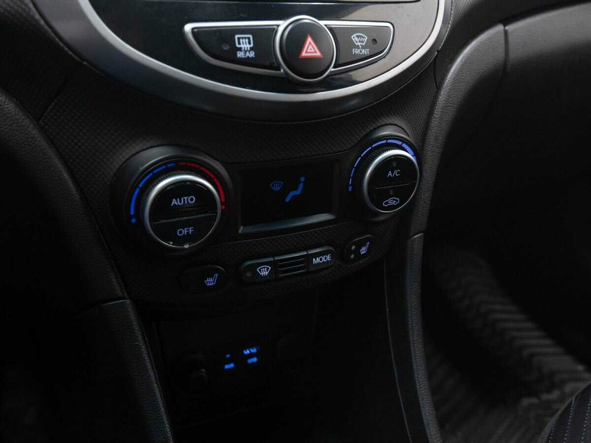 Hyundai Solaris 2016