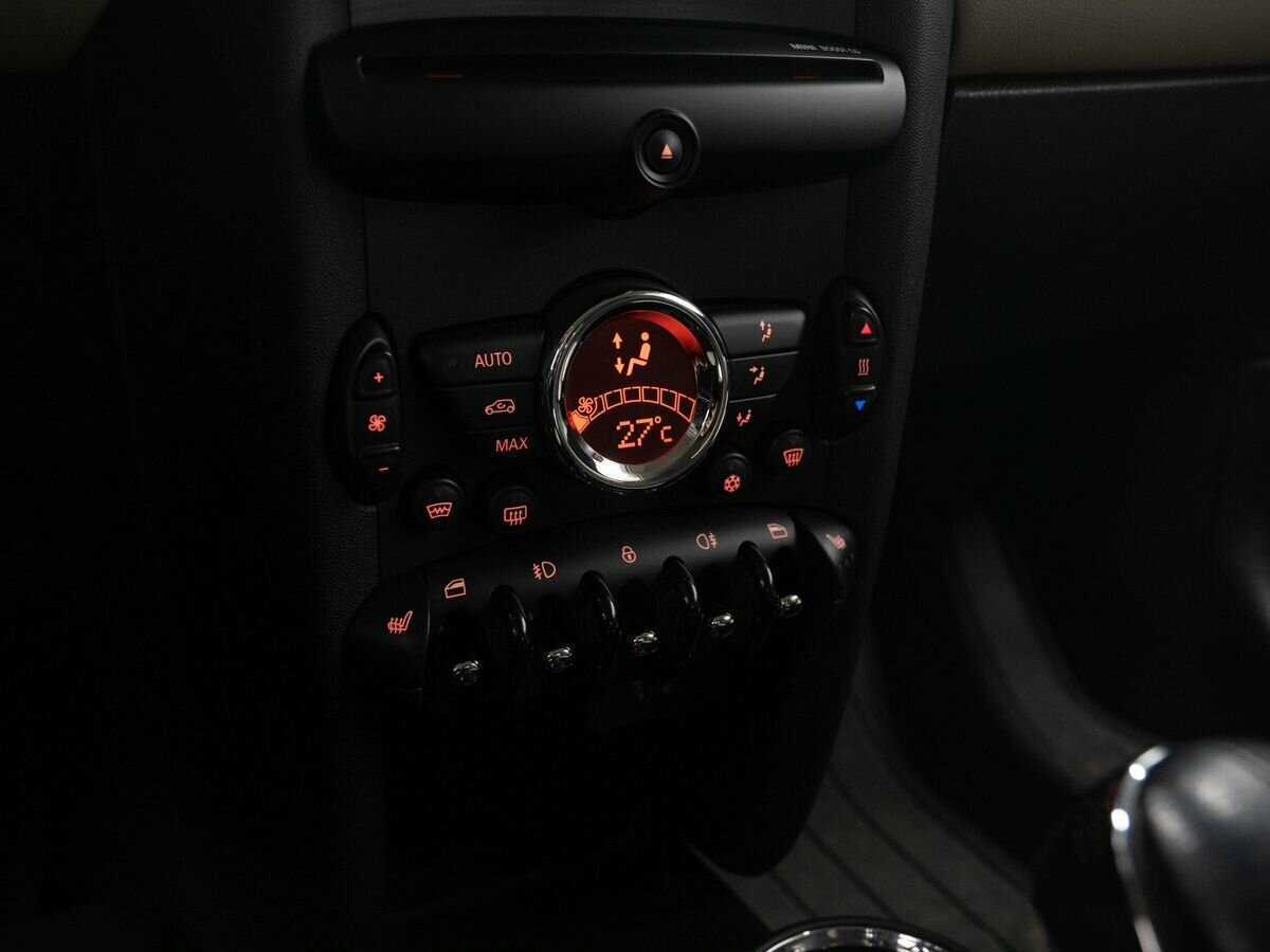 Mini Hatch 2012