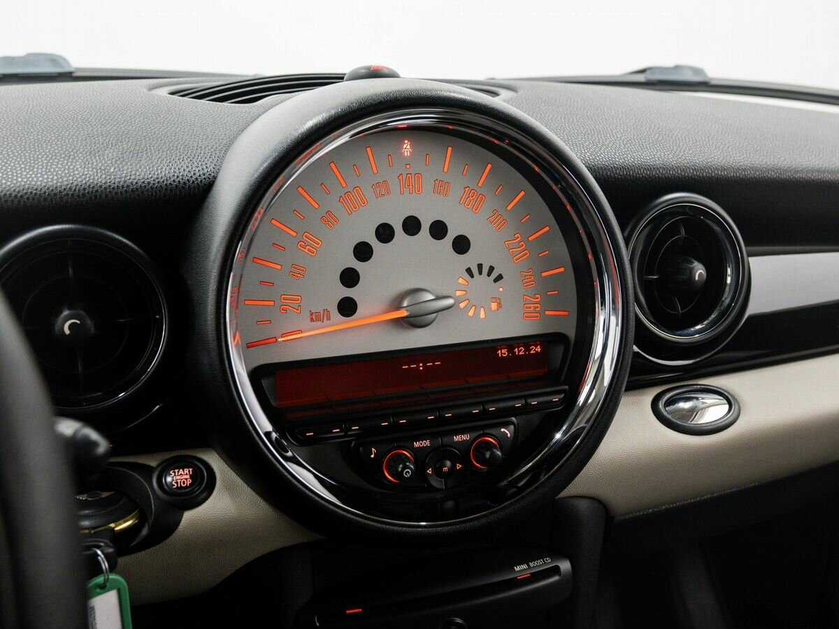 Mini Hatch 2012