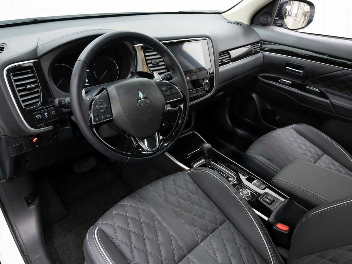Mitsubishi Outlander 2022