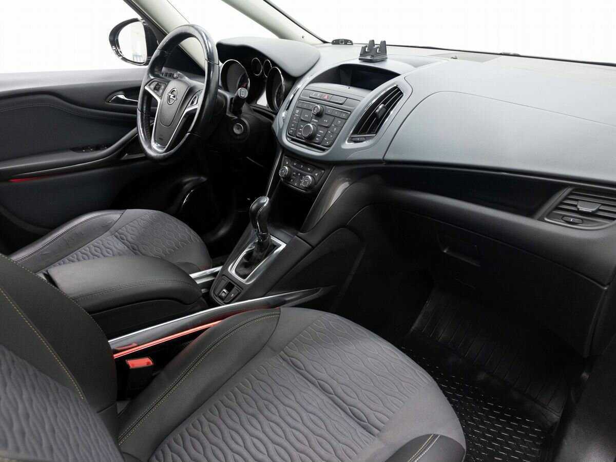 Opel Zafira 2013
